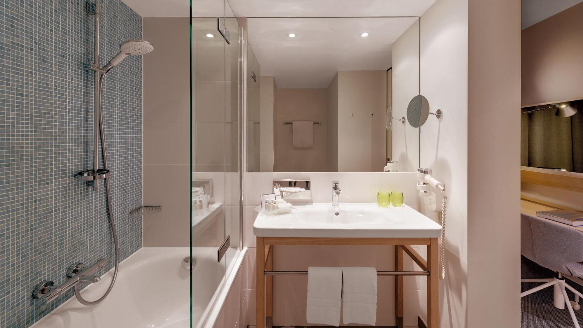 Premium King Room with Stocked Mini-bar